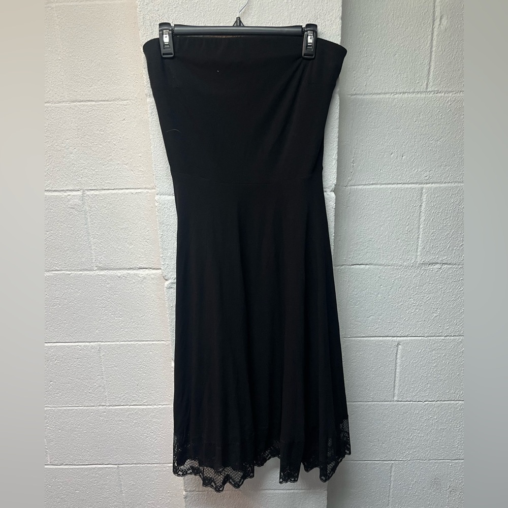 White House Black Market Black Strapless Lace-Hem Dress